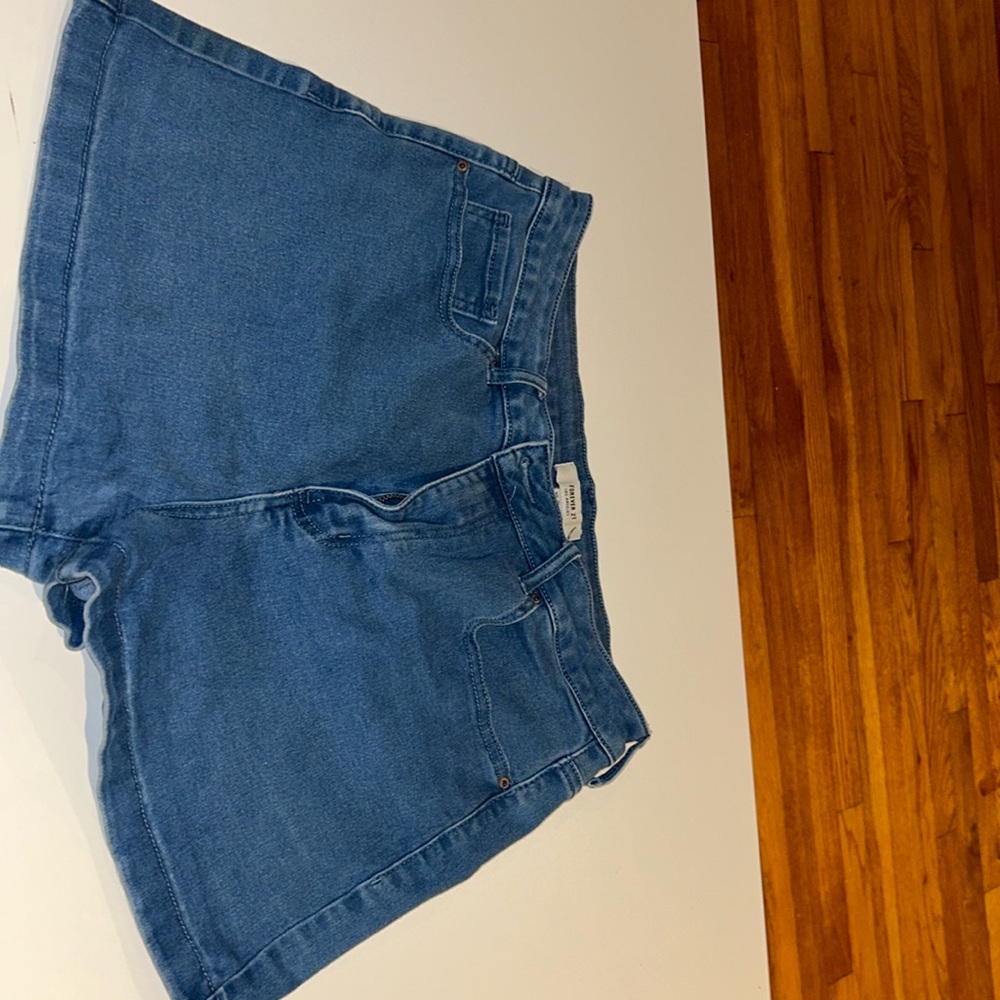 Forever 21 denim shorts
